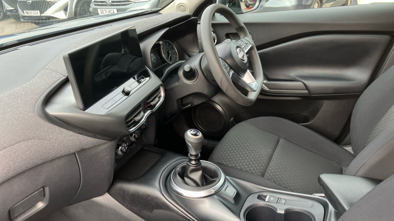 Nissan Juke 1.0 DiG-T Acenta Premium 5dr Petrol Hatchback